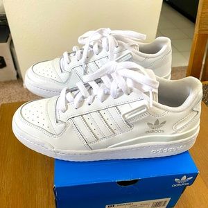 Adidas Forum low